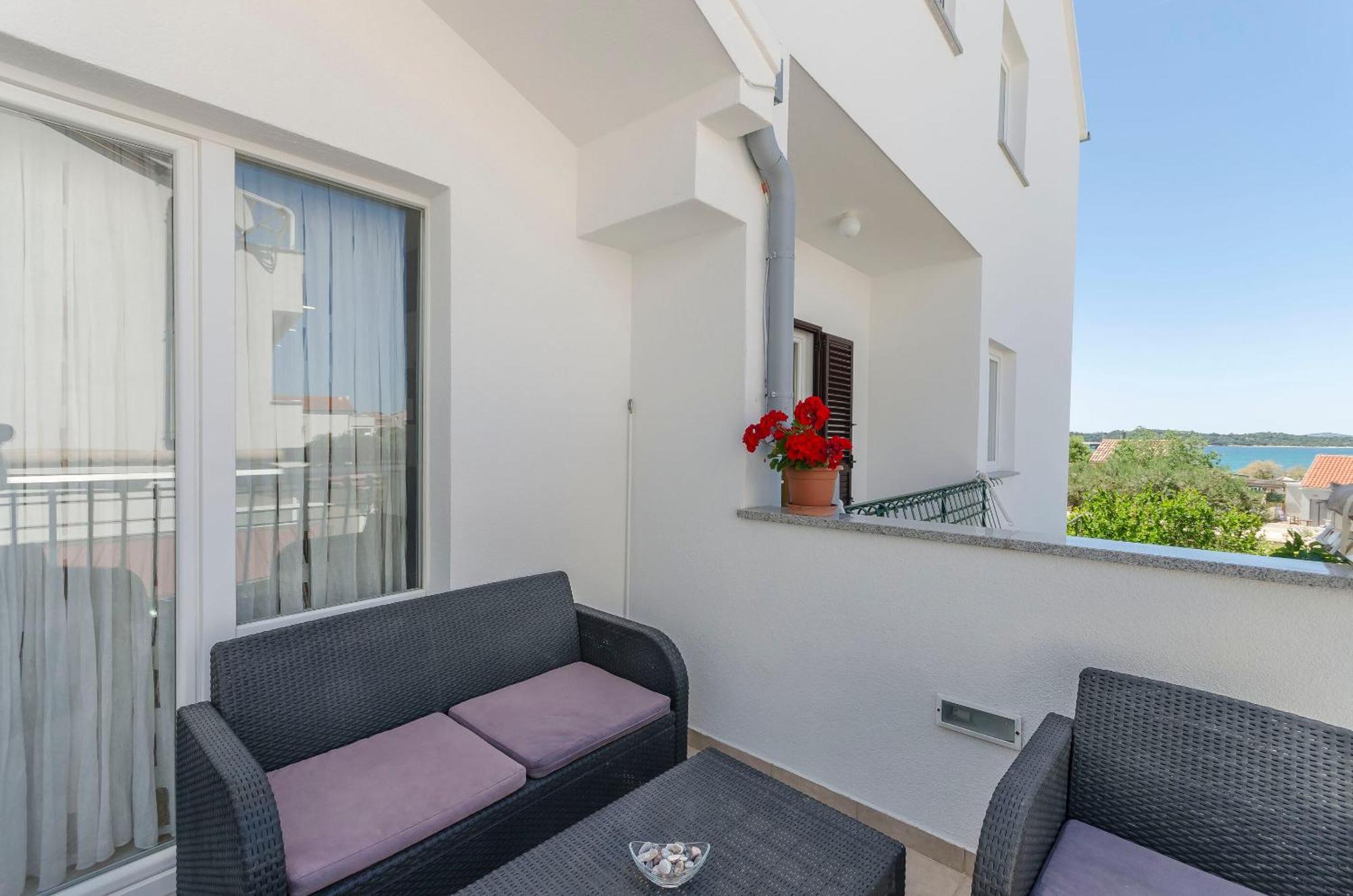 Apartments Grgo Водице Екстер'єр фото